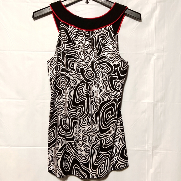 BCX EUC Women's Sleeveless Blouse, Size Large, Black & White Pattern, Flowy - Picture 8 of 8